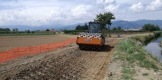 Prato. Lavori in corso del CBMV sul Fosso Calicino