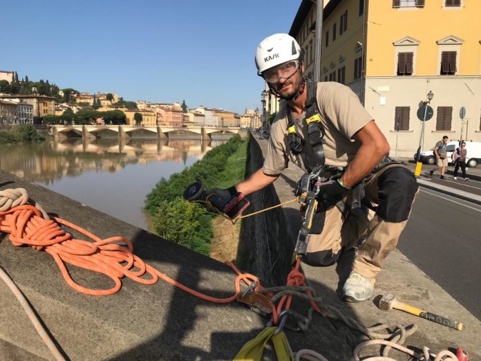 Lavori su corda Arno Firenze 07.2019 (29)