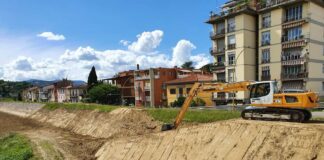 Arno a Signa: niente spiaggia, è il Consorzio a lavoro sui sedimenti per la sicurezza idraulica