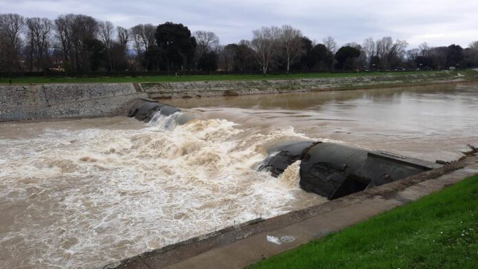 Crollo briglia Isolotto-Cascine