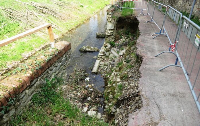 Torrente_Brana_Pistoia_argineantelavori