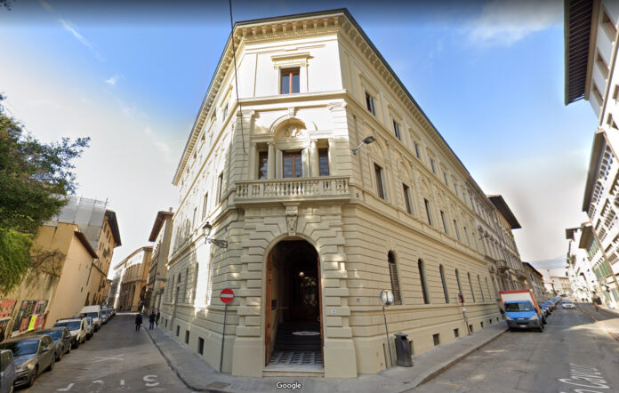 Via Cavour 81